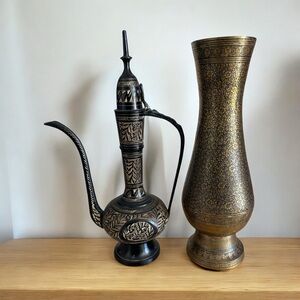 Antique Indian Surahi Water Pot And Vase Brass 12" Tall. Decorate Pease